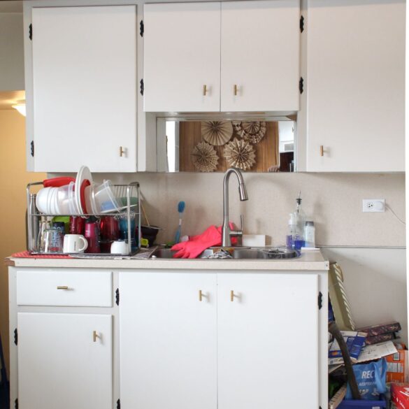 Kitchen before - sink area